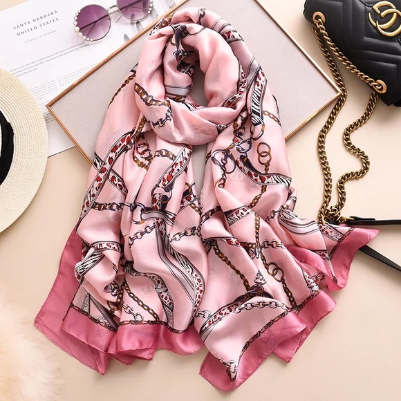 Accessories - NIB Signature Silk Pink Chain Print Scarf Shawl